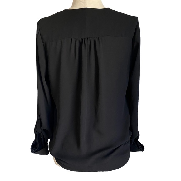 RO & DE Black Button Down Tie Front Blouse Size Small Modern Business Casual - Picture 5 of 7